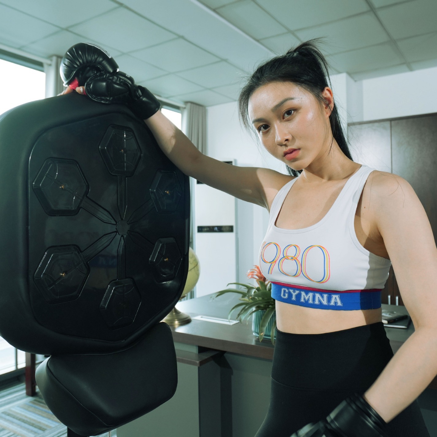 Máy tập boxing có nhạc treo tường Onepunch chính hãng 006