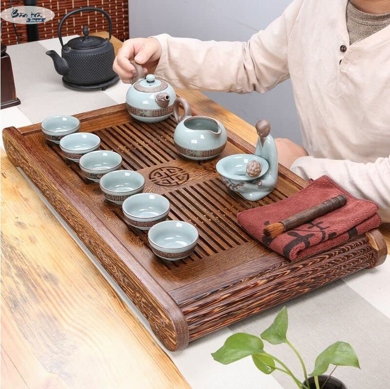 Nên dùng khay bàn trà điện hay bàn trà truyền thống?
