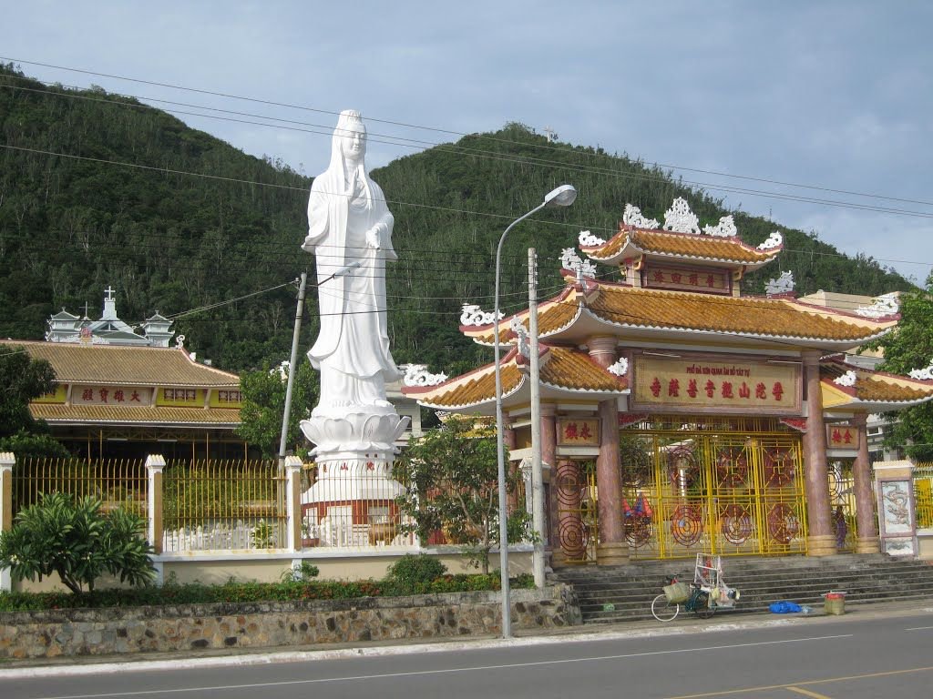 Cầu an đầu năm với những ngôi chùa nổi tiếng tại Vũng Tàu