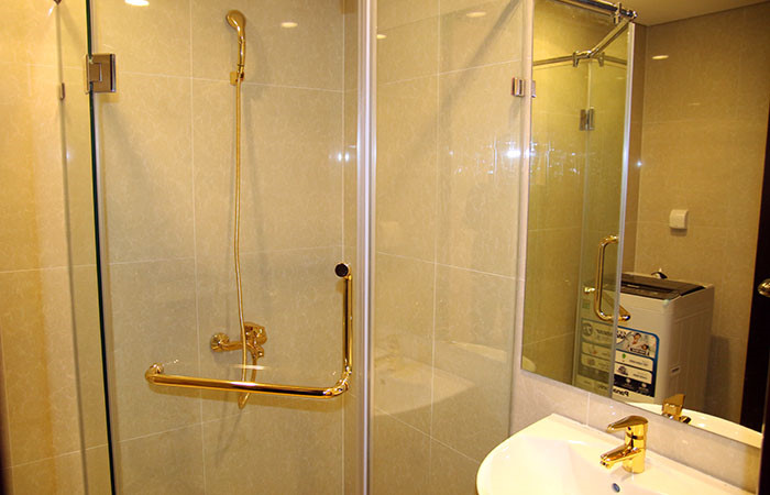 Giá nội thất phòng tắm vệ sinh mạ vàng 24K giả cổ đẹp sang trọng cao cấp rẻ hcm