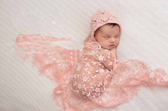 0009 Đạo cụ chụp hình cho bé chăn lưới hoa quấn bé sơ sinh