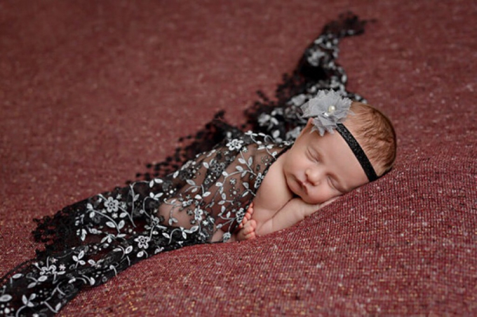 0009 Đạo cụ chụp hình cho bé chăn lưới hoa quấn bé sơ sinh