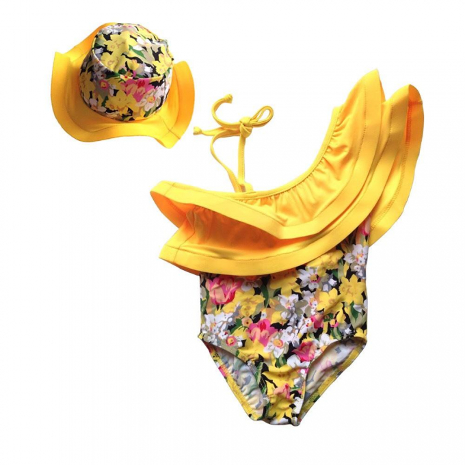 076 set đồ bơi bé gái kèm nón hoa vàng
