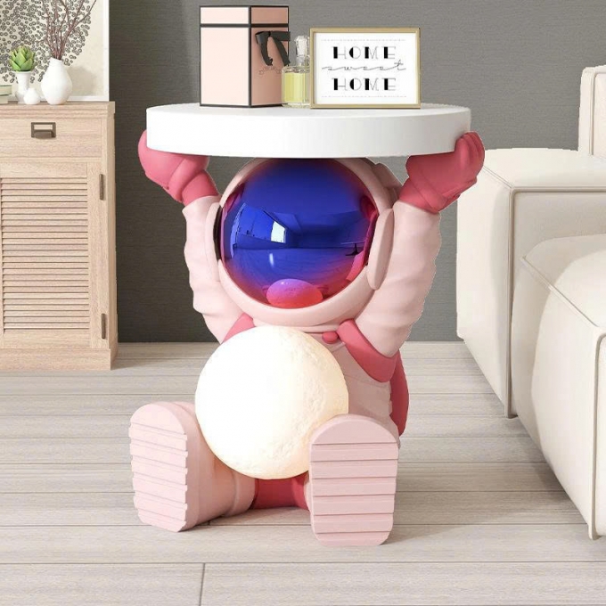 Bàn decor trang trí hình phi hành gia ngồi có đèn LED kết hợp bluetooth 010