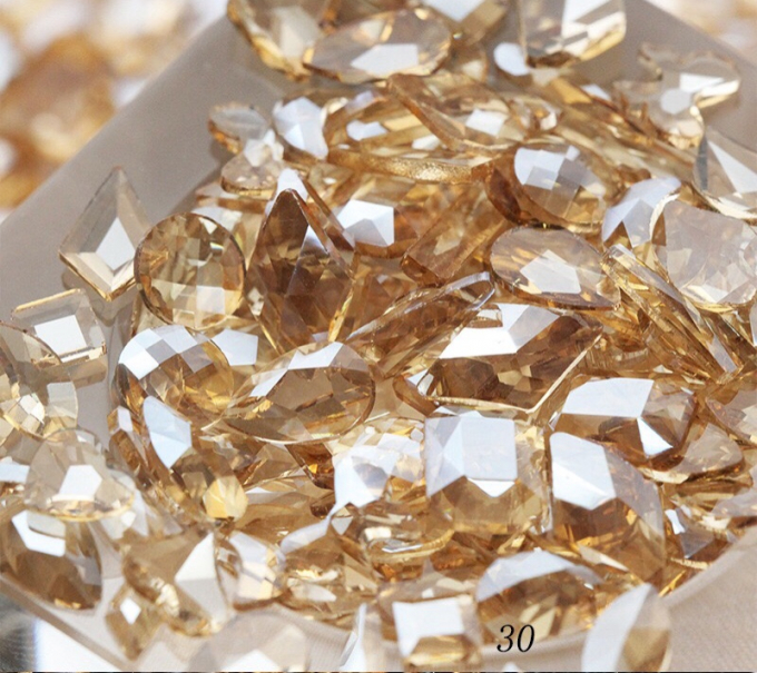 Đá trang trí móng nail kim cương trong suốt  không mix set 10 hạt 1046