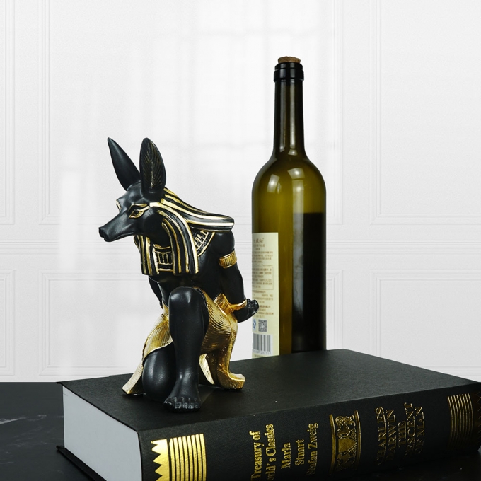 Kệ để rượu decor trang trí tượng thần Anubis ngồi canh gác Ai Cập cổ 043