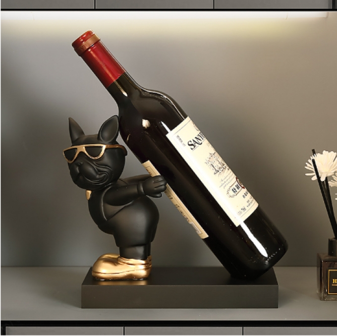 Kệ trưng bày rượu trang trí decor cho Bully ôm chai rượu 036