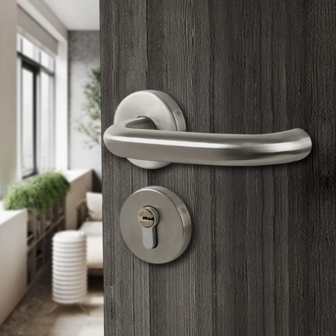 Khóa Cửa Tay Gạt Mịn Màu Ghi Bạc Nhã Nhặn 157