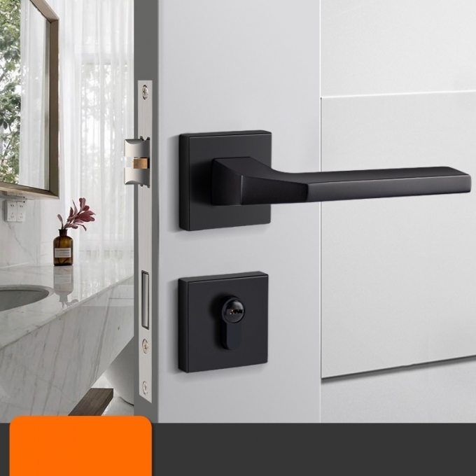Khóa Cửa Tay Gạt Vuông Đen Mạnh Mẽ 152