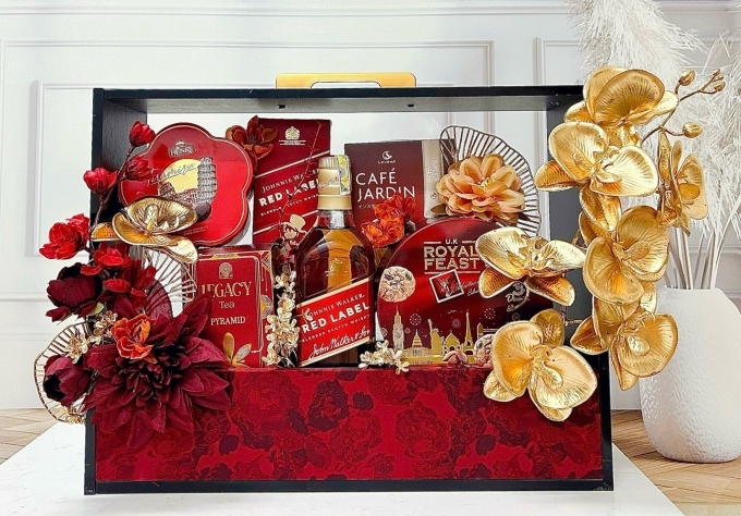 Shop bán giỏ quà rượu yến bánh kẹo tặng biếu tết cho sếp gia đình giá rẻ tphcm