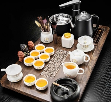 7 Lý Do Bạn Nên Sở Hữu Bàn Trà Điện Thông Minh Ngay Hôm Nay