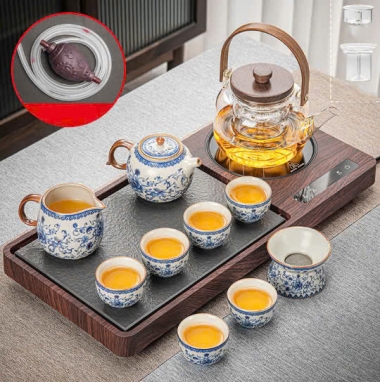 Bàn Trà Điện Mặt Đá Có Gì Khác So Với Bàn Trà Truyền Thống?