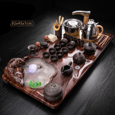 Bàn trà thông minh và bàn trà truyền thống. Nên chọn loại nào?