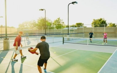 Top ưu điểm của banh Pickleball nhựa bền nhẹ trong luyện tập và thi...