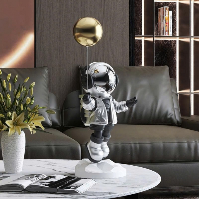 Tượng decor trang trí phi hành gia 005